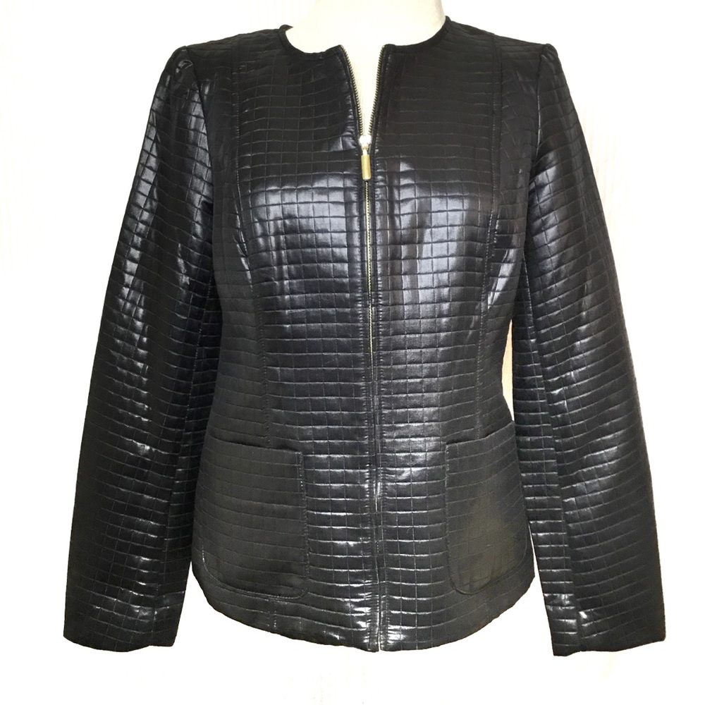 VALARIE STEVENS BLACK ZIP FRONT JACKET SIZE SMALL